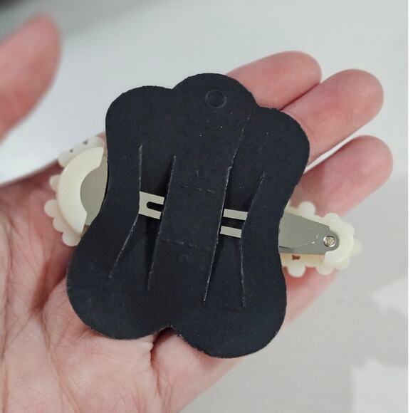 Classic Coquette Preppy White Faux Pearl Geometric Rectangle Hair Clip Barette - Picture 4 of 5